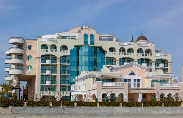 Pomorie Bulgarije Maart 2018 Sunset Resort Hotel Complex Ligt Aan — Stockfoto