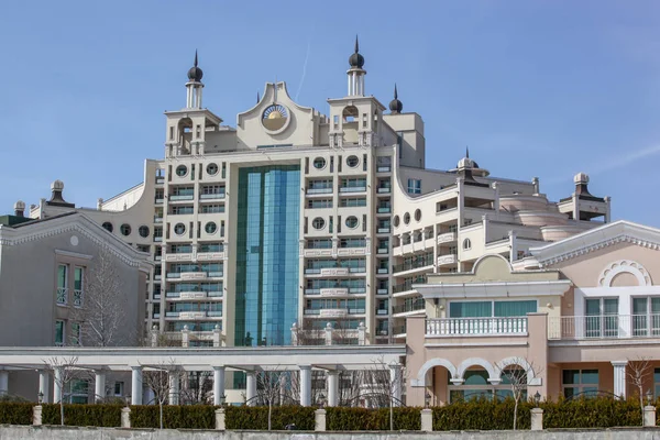Pomorie Bulgarien Mars 2018 Sunset Resort Hotel Complex Ligger Stranden — Stockfoto