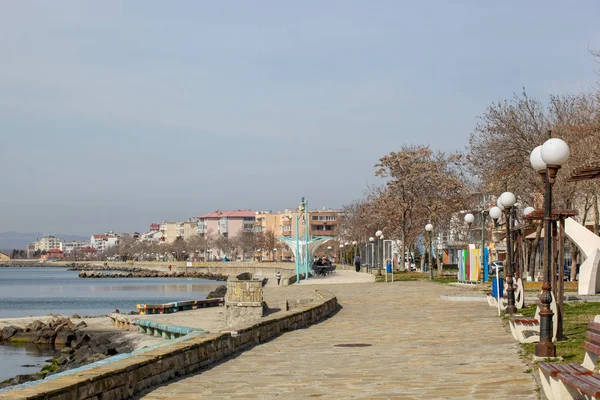 Pomorie Bulgária Março 2018 Passeio Primavera Pela Parte Central Cidade — Fotografia de Stock