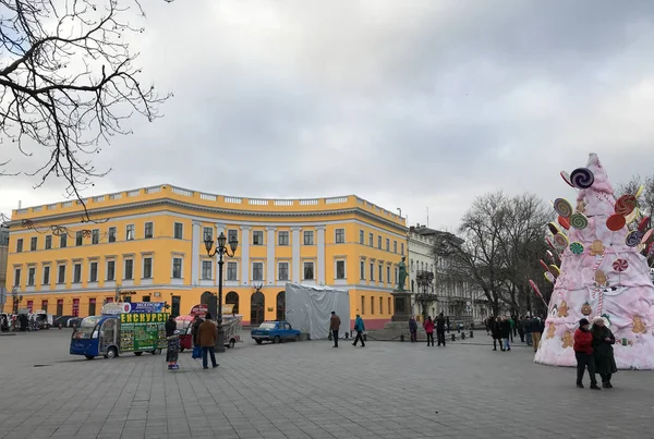 Odessa Ukrajna 2017 November Tér Richelieu Herceg Szobra Előtt — Stock Fotó