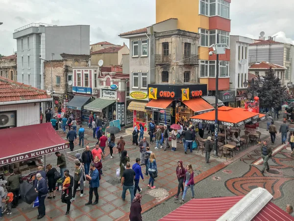 Edirne Turecko Května 2019 Lidé Navštěvují Páteční Trh Městském Centru — Stock fotografie