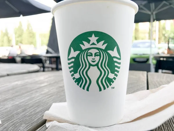 Burgas Болгарія Вересня 2019 Кубок Кави Logo Starbucks — стокове фото