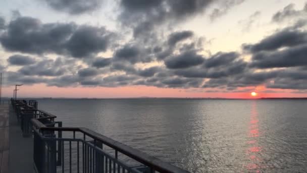 Prachtige Zonsondergang Nabij Pomorie Bulgarije — Stockvideo