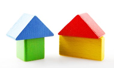 Beyaz Arkaplana Karşı Renkli Oyuncak Bloklarının Stüdyo Çekimi