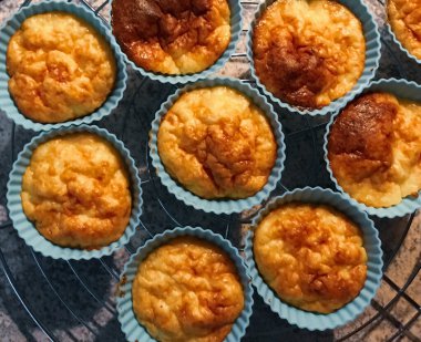 Geleneksel Tarifle Hazırlanan Ev Yapımı Vanilyalı Tatlılar.