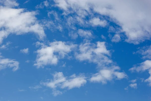 Низький Кут Зору Хмар Блакитному Небі — стокове фото