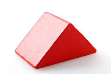 Tahta blok beyaz arkaplanda izole edildi