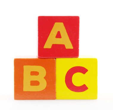 Beyaz Arkaplana Karşı Ahşap Alfabe Blokları