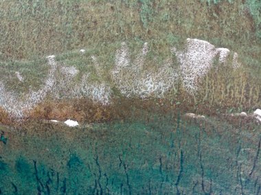 Okyanusta riff. Hint Okyanusu'ndaki Mauritius Adası. 2019