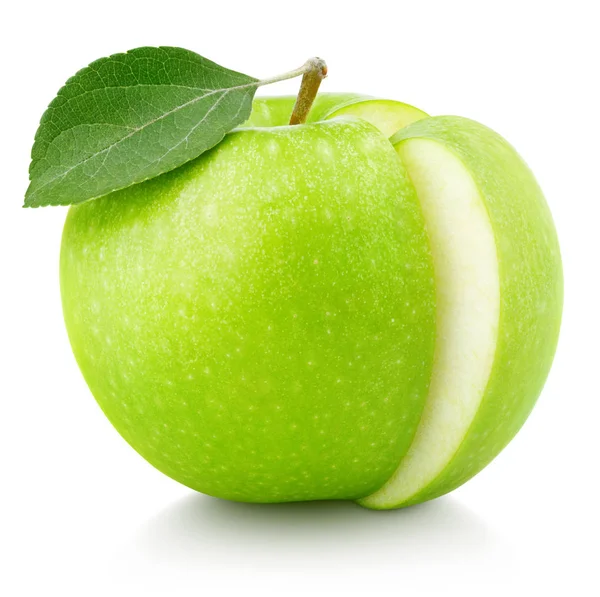 Manzana verde con hoja y corte aislado en blanco —  Fotos de Stock