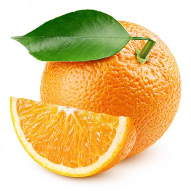 Beyaz üzerinde izole yaprak ve dilim ile turuncu