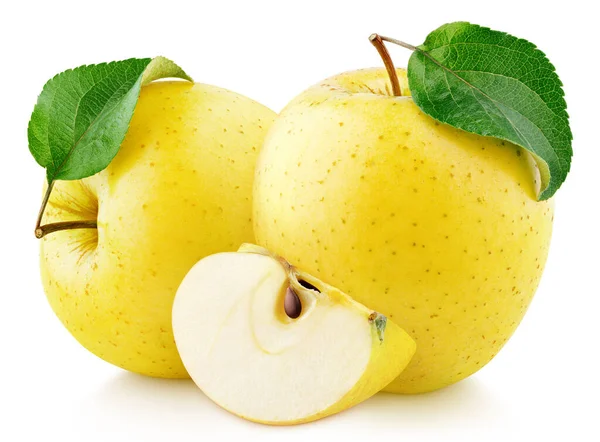 Manzana Amarilla Con Hoja Verde Rebanada Aislada Sobre Fondo Blanco — Foto de Stock