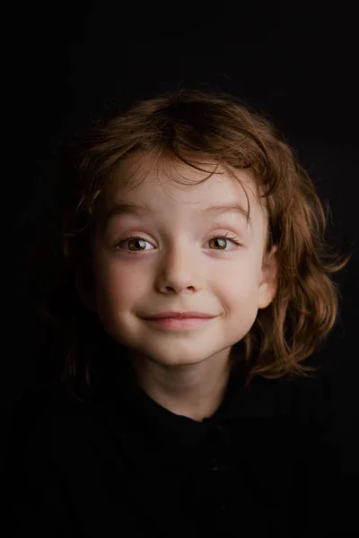 5 year old boy studio portrait — Stock Photo, Image