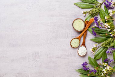 Bio bitkisel yeşil kozmetik düzenleme, deniz tuzu ve el yapımı çünkü