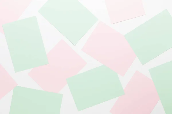 Abstrakter geometrischer Hintergrund in hellen Pastelltönen von Blättern — Stockfoto