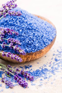 Çiçek desenli lavanta tuzu..