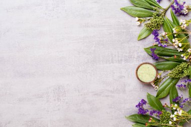 Bio bitkisel yeşil kozmetik düzenleme, deniz tuzu ve el yapımı çünkü