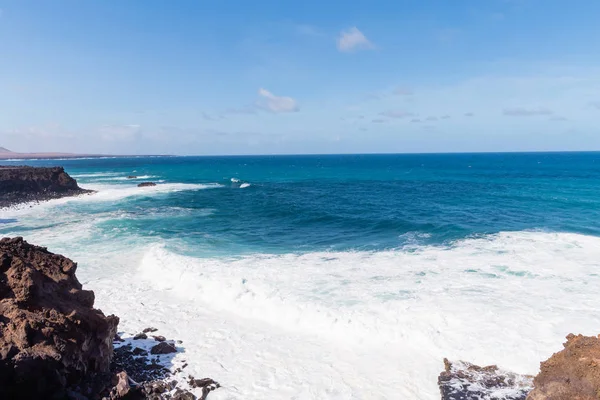 bir görünümü Beach, lanzarote, Kanarya Adaları, İspanya.