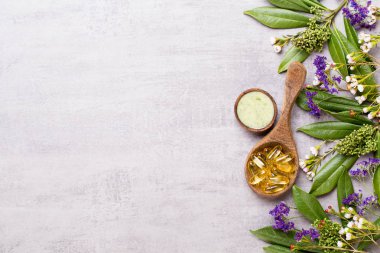 Bio bitkisel yeşil kozmetik düzenleme, deniz tuzu ve el yapımı çünkü