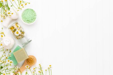 Aromaterapi, papatya çayı, bitkisel yağ, sabun, se ile kaplıca hayatı