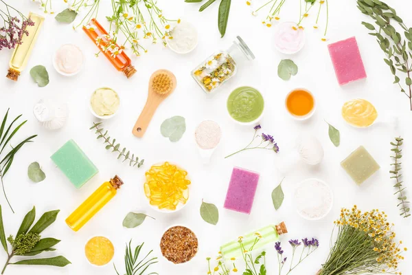 Spa aromaterapi çiçek arka plan, düz yatıyordu.