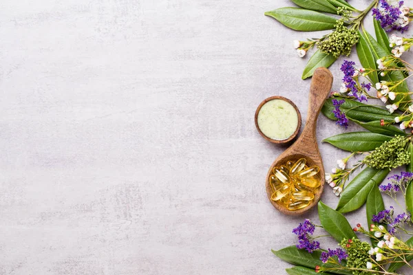 Bio bitkisel yeşil kozmetik düzenleme, deniz tuzu ve el yapımı çünkü