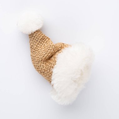 Beyaz bir arka planda Noel dekoru yakın plan. İzole edilmiş - Resim