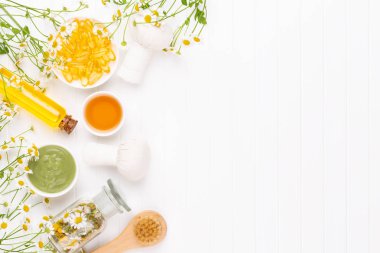 Aromaterapi, papatya çayı, bitkisel yağ, sabun, se ile kaplıca hayatı