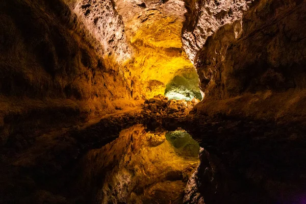Cueva de los Verdes-místo na návštěvu na ostrově Lanzarote. — Stock fotografie