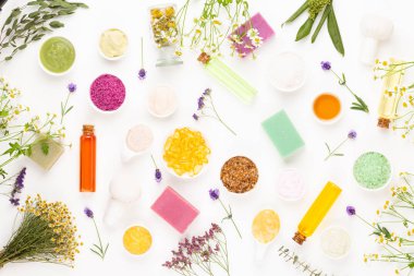 Spa aromaterapi çiçek arka plan, düz yatıyordu.