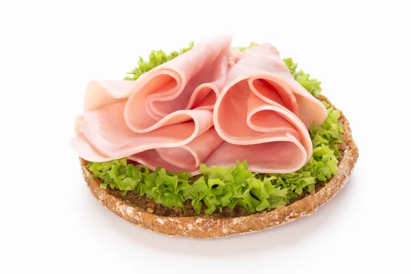 Sandwich con prosciutto di maiale su sfondo bianco. — Foto Stock