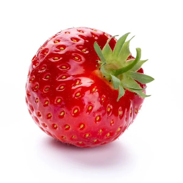 Beyaz arka planda taze çilekler var. İzole edilmiş - Ima