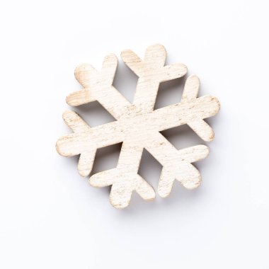 Beyaz bir arka planda Noel dekoru yakın plan. İzole edilmiş - Resim