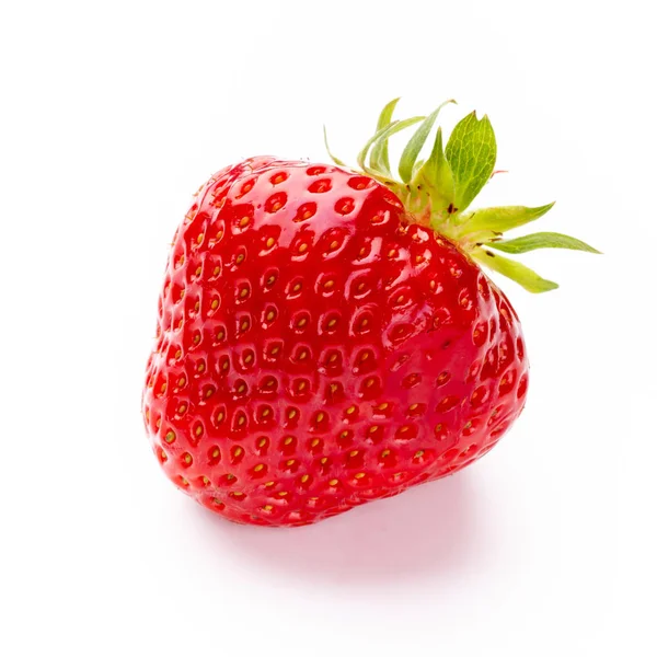 Beyaz arka planda taze çilekler var. İzole edilmiş - Ima