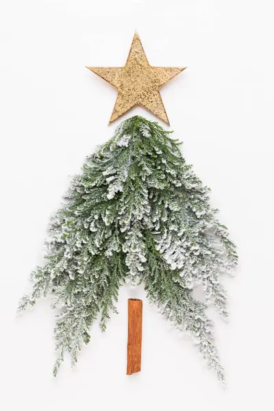 Weihnachtsbaum flach gelegt. Grußkarte. — Stockfoto