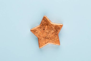 Noel dekoru. Pastel arka planda Noel süslemeleri. Fla