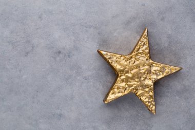 Noel yıldızı, pastel renkli arka planda dekor. Noel veya