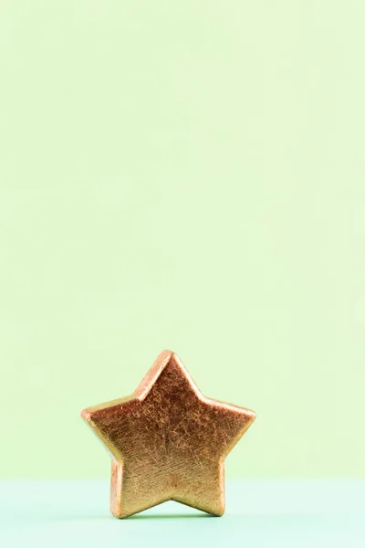 Christmas star, decor on pastel colored background. Christmas or — Stock Photo, Image