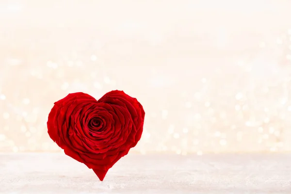 Alla Hjärtans Dag Bakgrund Med Röda Ros Hjärtan Huvudsakliga Kort — Stockfoto