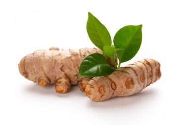 Zerdeçal, Curcuma longa Linn, rizom beyaz arkaplanda izole.