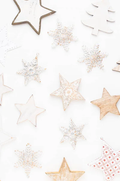 Vánoční Přání Slavnostní Dekorace Bílém Dřevěném Pozadí Nový Rok Rozumím — Stock fotografie