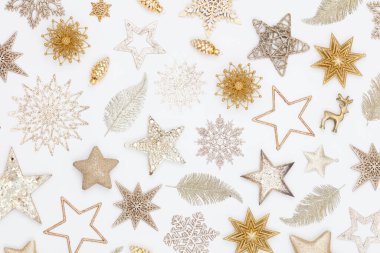 Beyaz ahşap masanın üzerinde Noel arkaplanı.