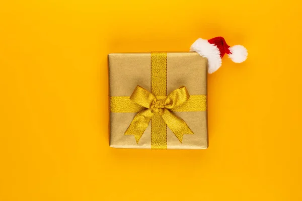 Cadeau Aanwezig Vak Kleur Tafel Bovenaanzicht Platte Lay Compositie Voor — Stockfoto