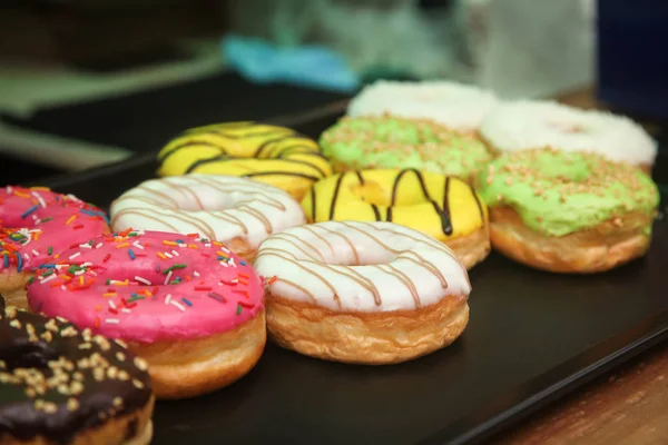 Donuts coloridos close-up — Fotografia de Stock