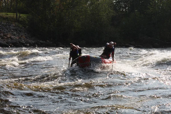 2020 Rosja Obwód Leningradzki Wieś Losevo Trening Raftingu Rzece Vuoksa — Zdjęcie stockowe