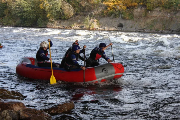 2020 Russie Région Leningrad Village Losevo Entraînement Rafting Sportif Sur — Photo