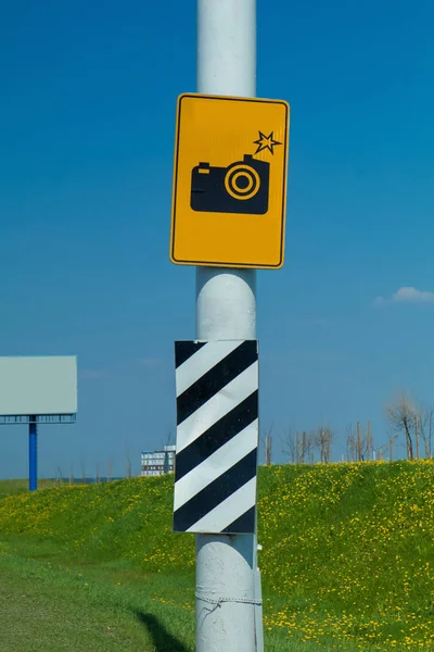 Signs on the roads, traffic rules for drivers