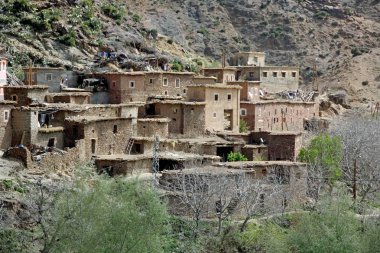 Eski Kasbah Moroccos desertic kırsalında bulundu