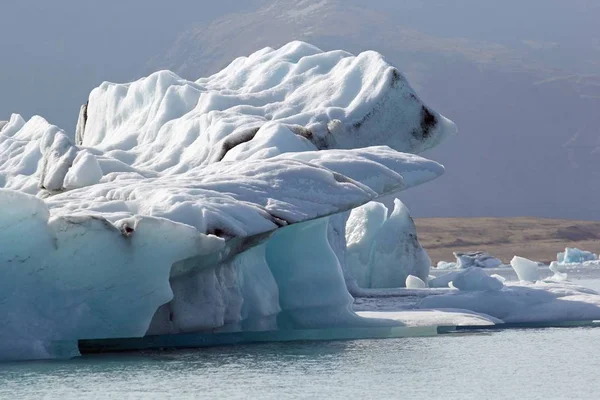 Oceano islandês e vista para o lago de icebergs — Fotografia de Stock