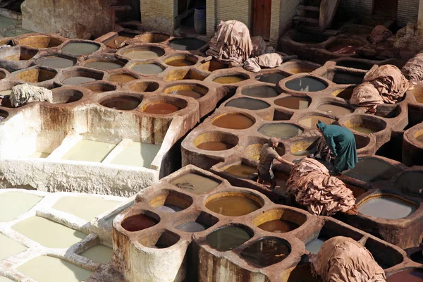 摩洛哥费斯市的屋顶制革厂 — 图库照片